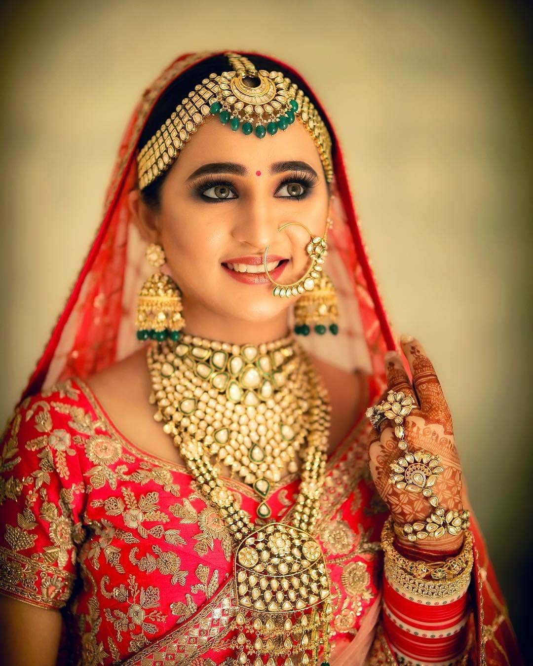 VAMPIRE FACIAL FOR BRIDE & GROOM - PACKAGES